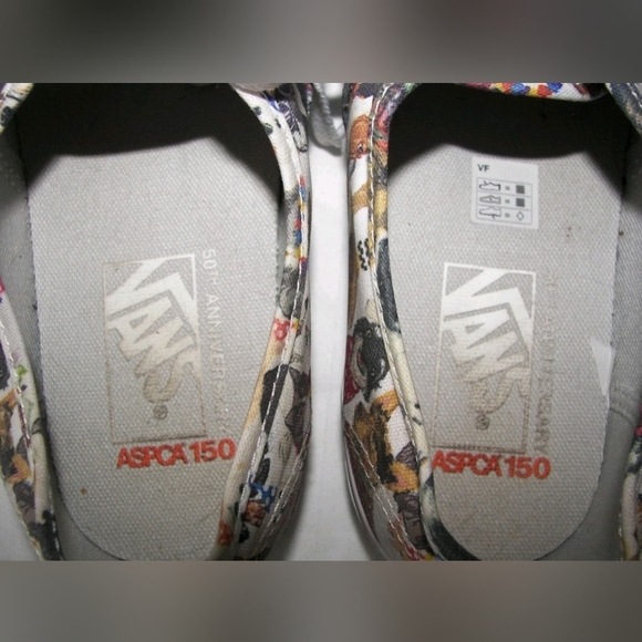 Vans Aspca Limited Anniversary Edition Dogs All Over Pattern Lace Up Shoes 8.5 - Picture 3 of 7